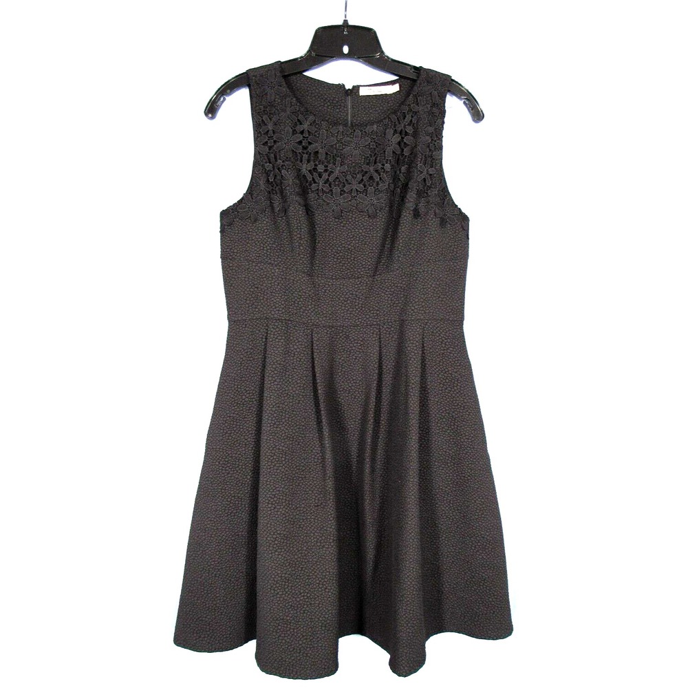 DARLING Textured POLY KNIT Black CROCHET FLORAL YOKE Fit/Flare PARTY DRESS M